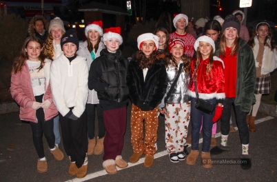 Mountainside Tree Lighting 2024