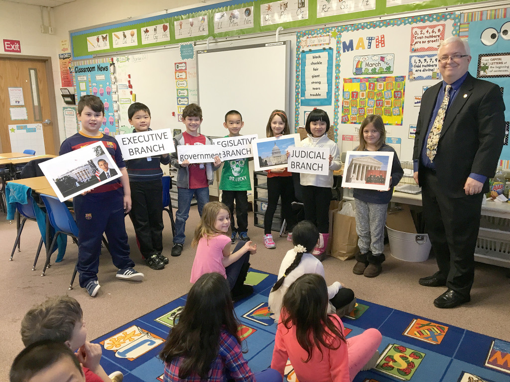 (above) Watchung Mayor Steve Pote visits with Mrs. Korner's 2nd grade class at Bayberry Elementary School in Watchung talk about the role of local government, in addition to the three branches of local government.