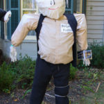 HetfieldHouseScarecrows2017-13