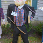 HetfieldHouseScarecrows2017-3