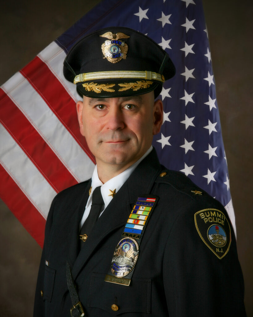 Summit police chief Bartolotti