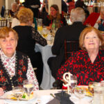 WarrenSeniorsHolidayParty2021-15