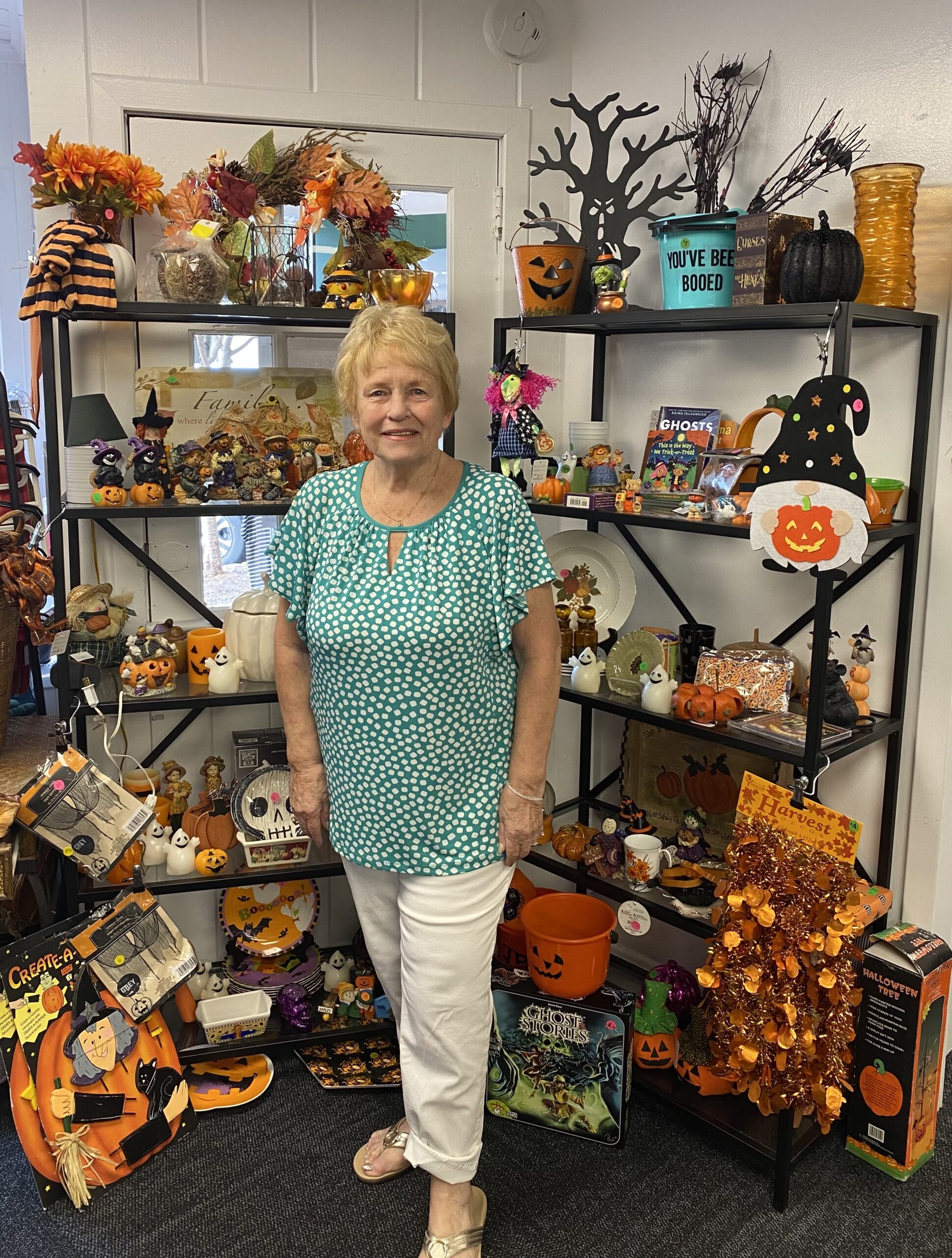 Renna Media The Hope Chest Shoppers